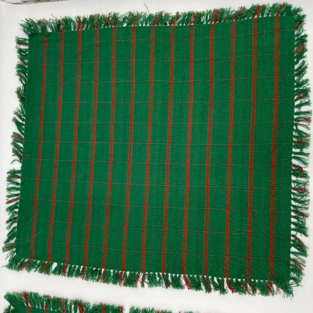 N/A four green